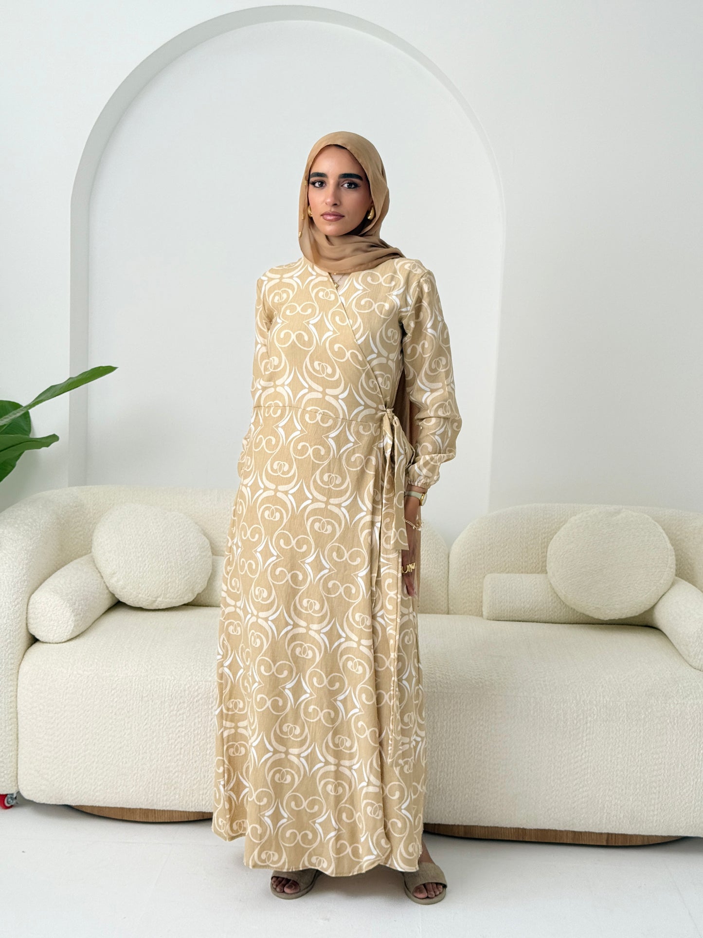 Candy Kayan Dress In Beige