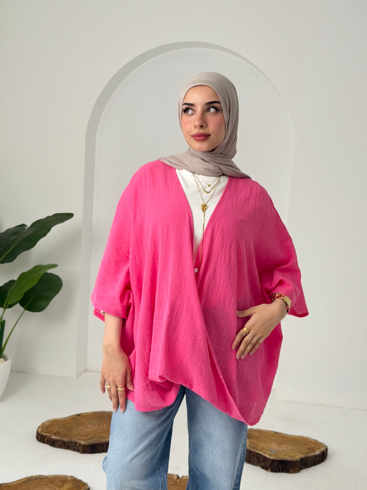 Qurwazih Top In Fucshia