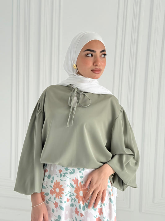 Geska Blouse In Olive