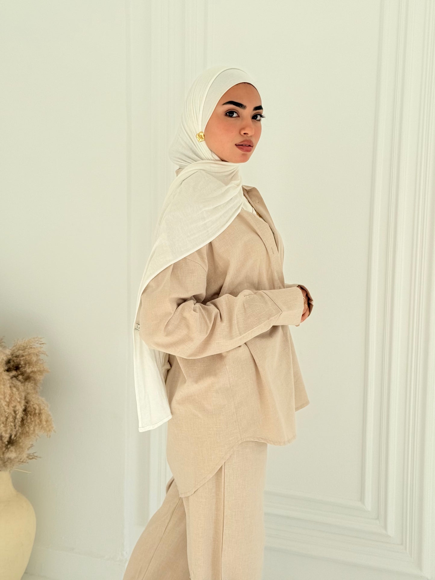 Fancy linen Set In Beige
