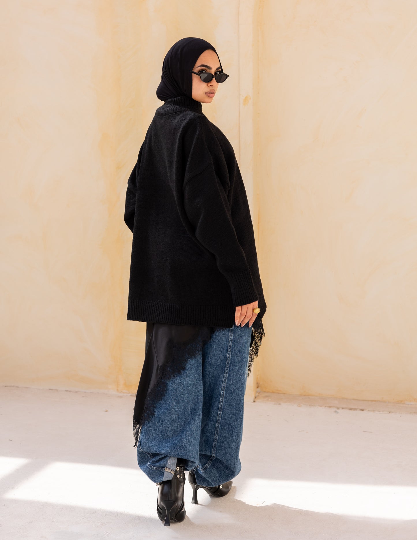 Vybe. Pullover — Black