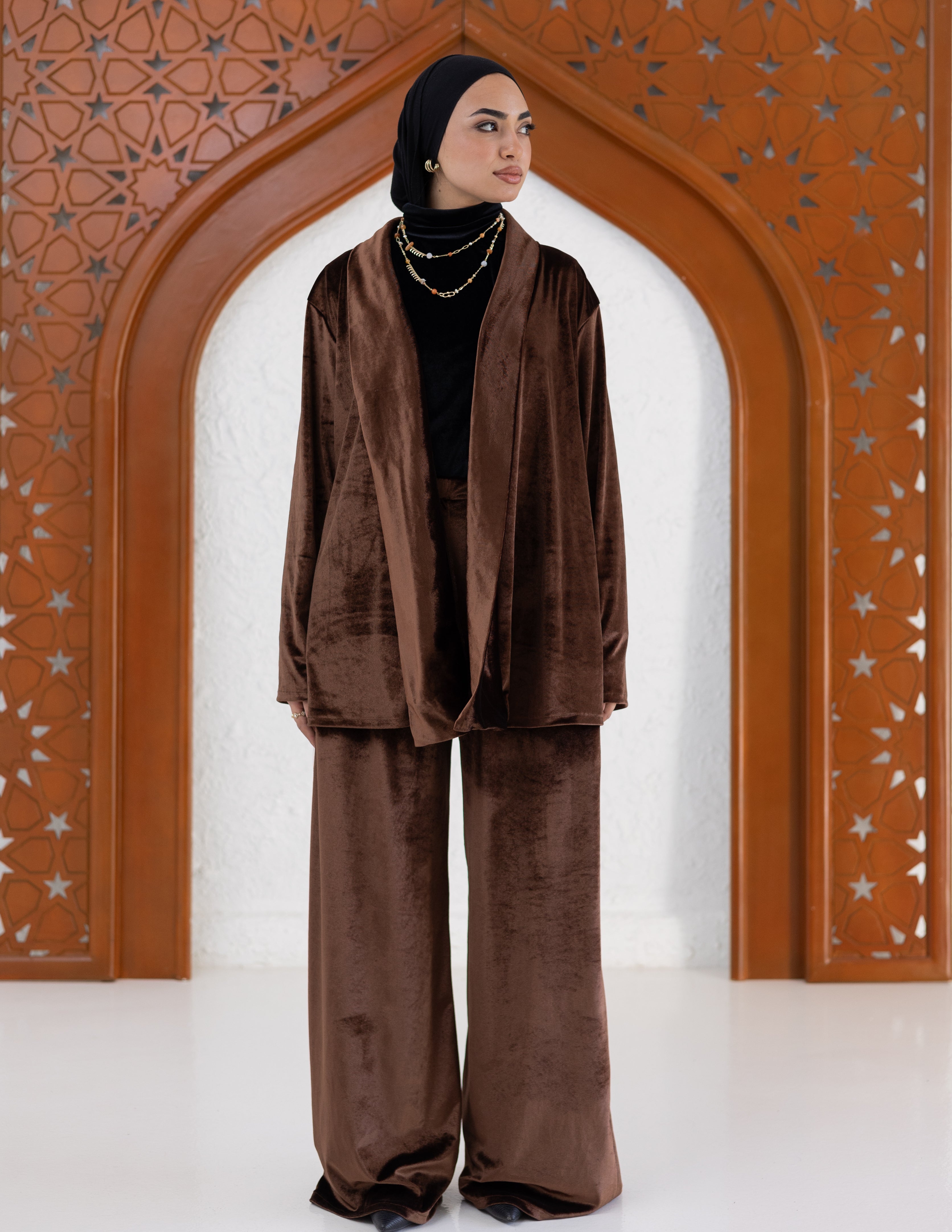 Layali Set - in Brown