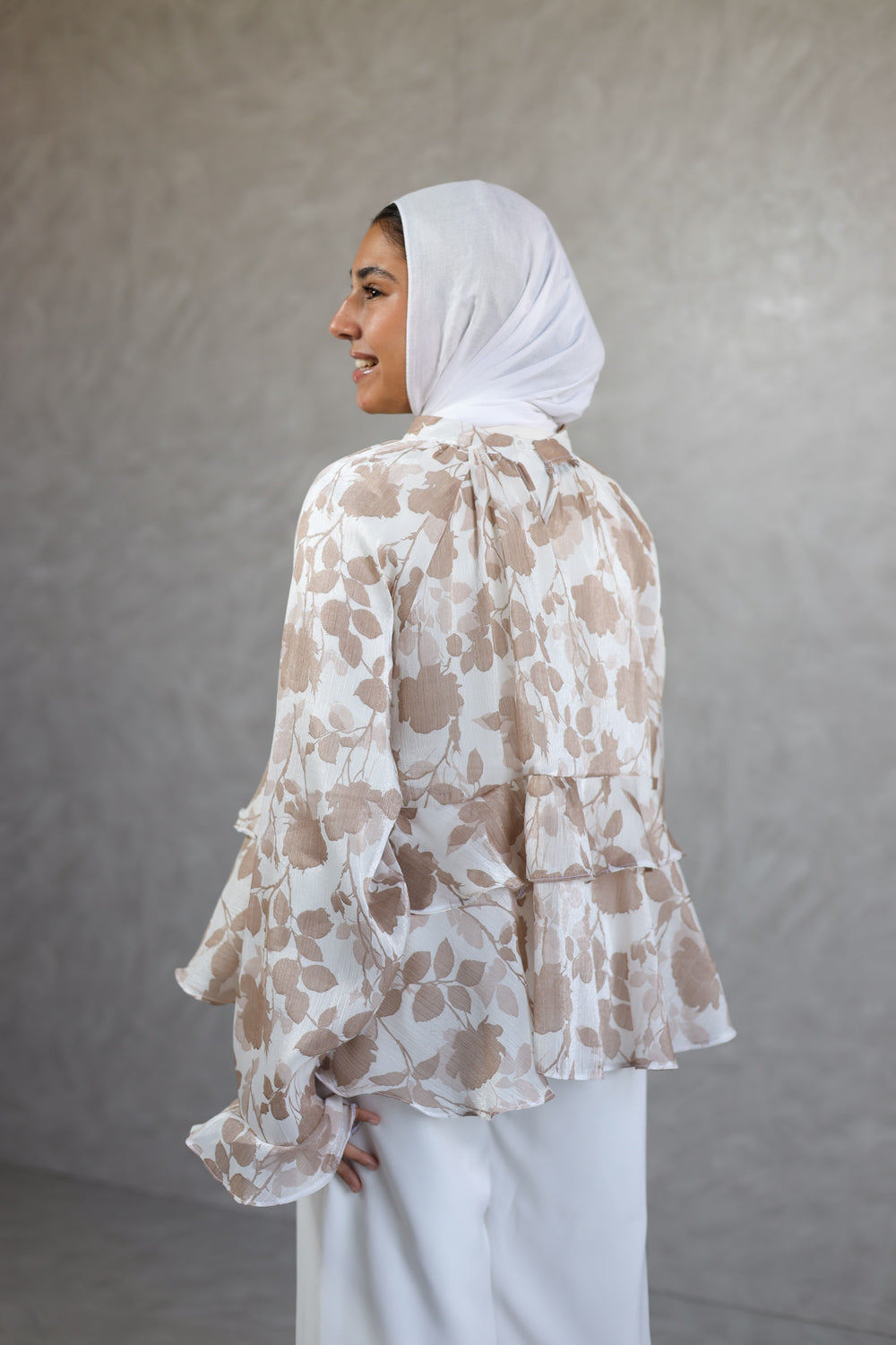 Pansy Blouse_ Beige