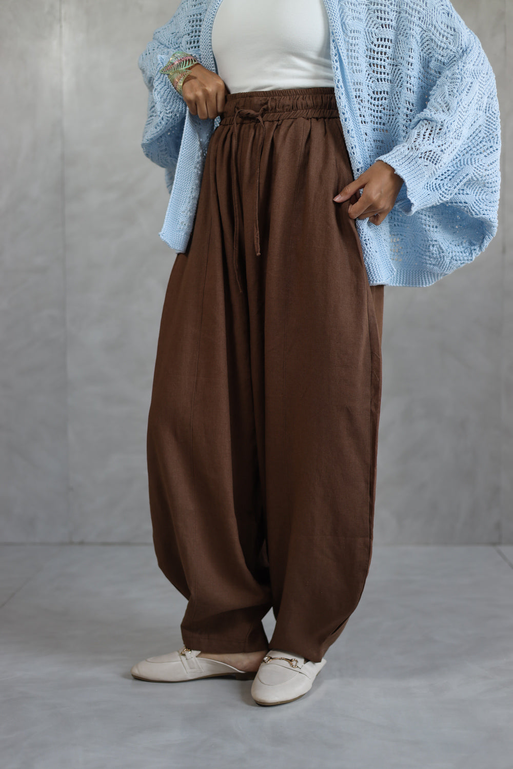 Linen balloon fit — brown
