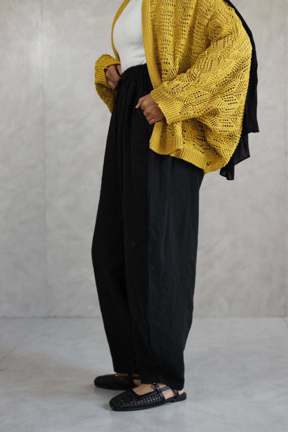 Linen Balloon Fit — Black