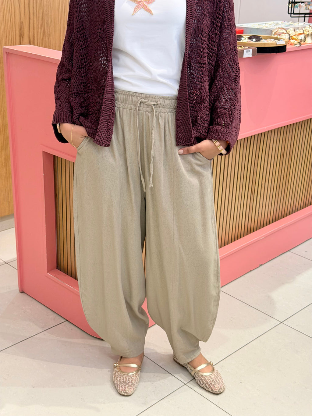 Linen Balloon Fit — Cafe