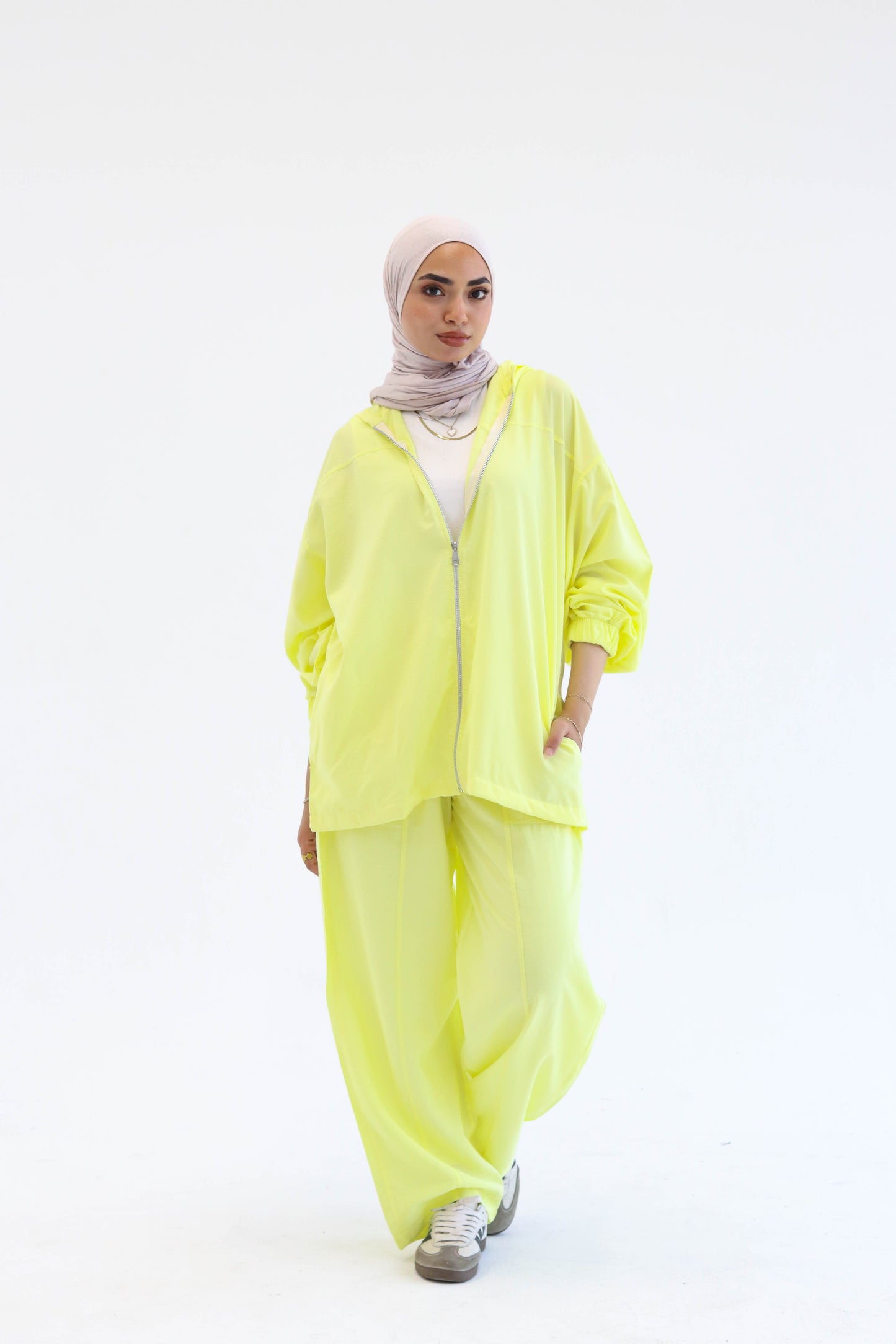 Relaxed Set in Yellow