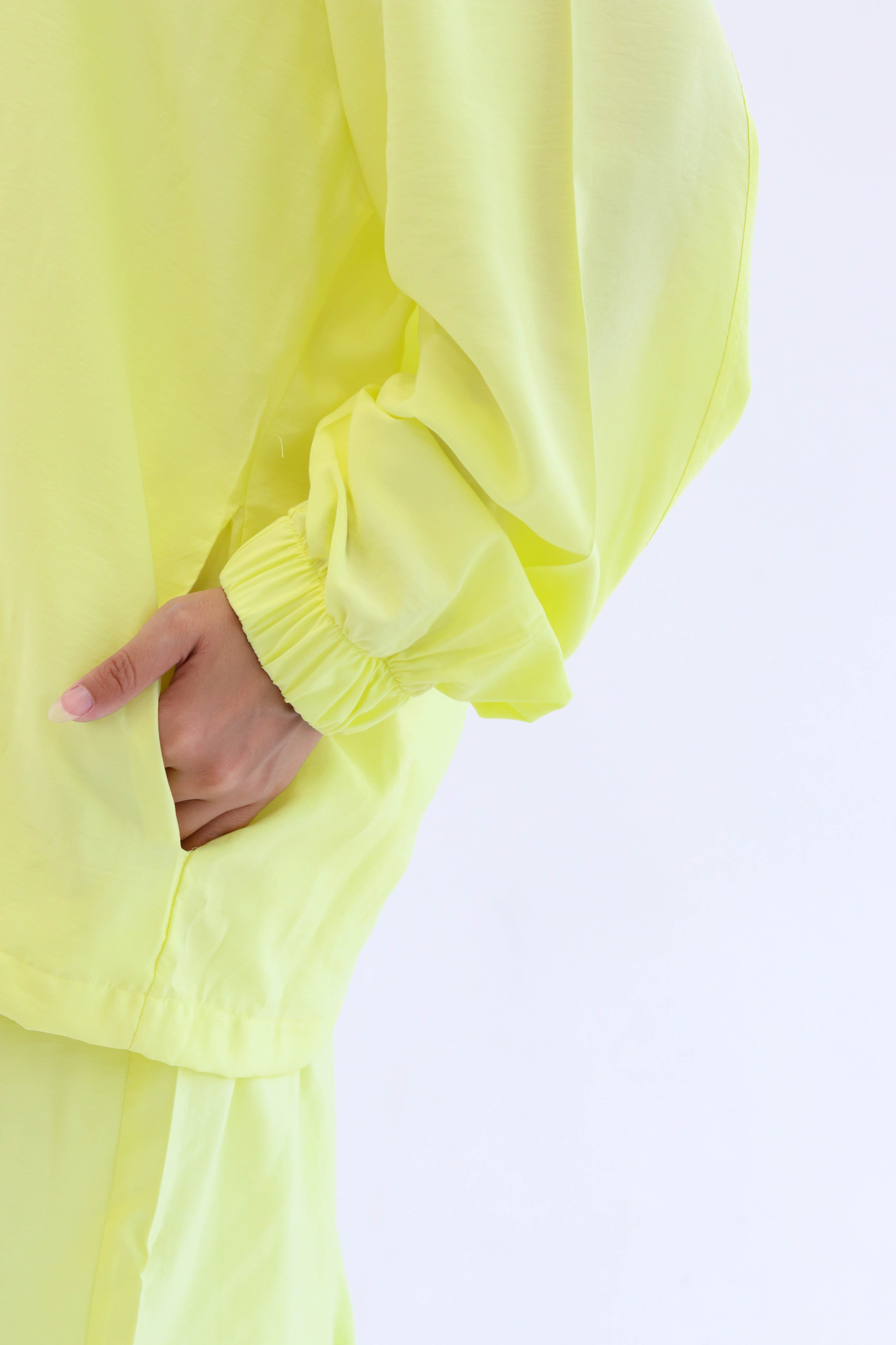 Relaxed Set in Yellow