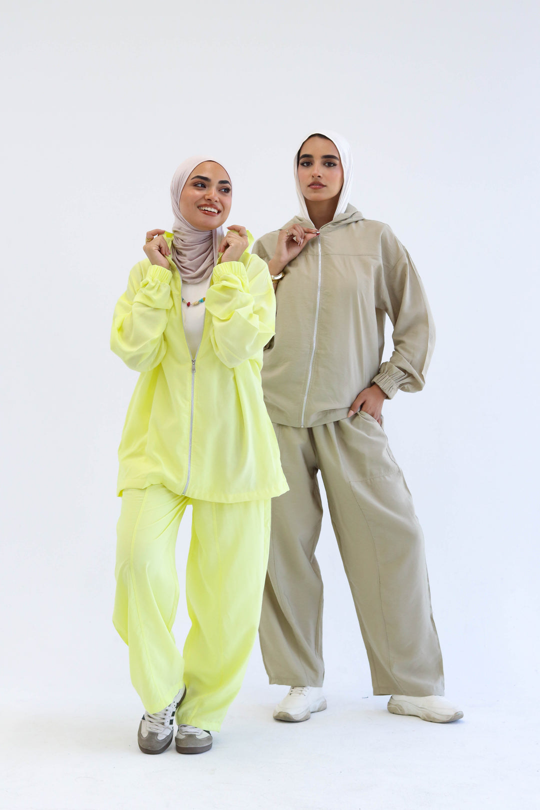 Relaxed Set in Olive