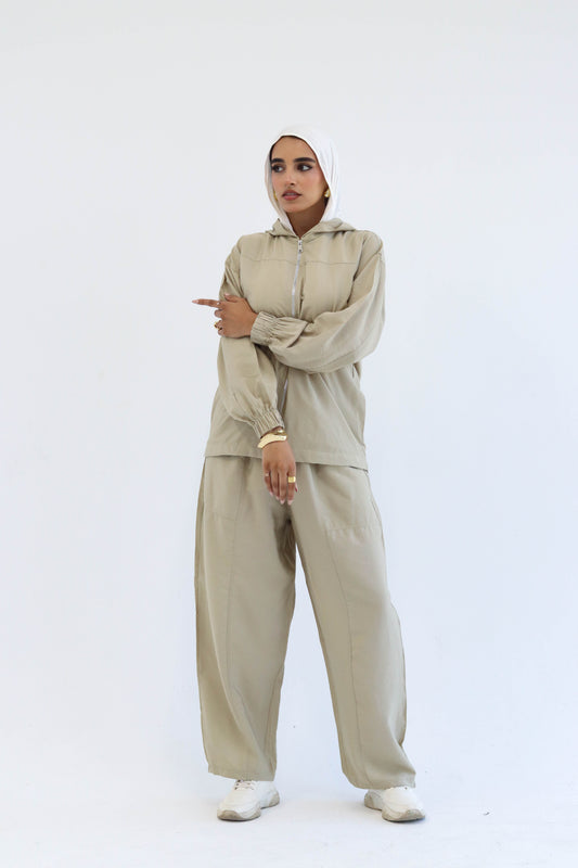 Relaxed Set in Olive