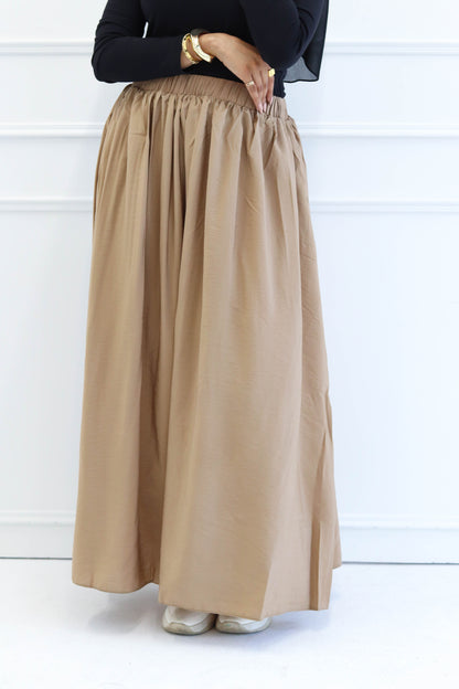 Pleated skirt in Cafe