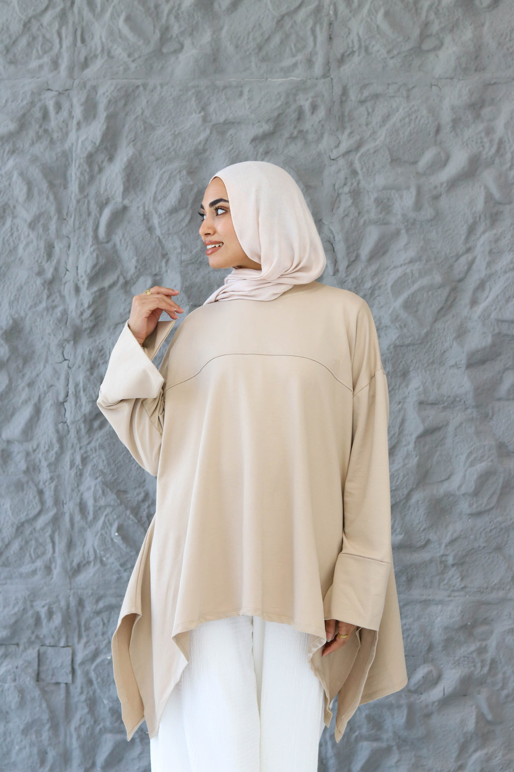 High low cotton top in Beige