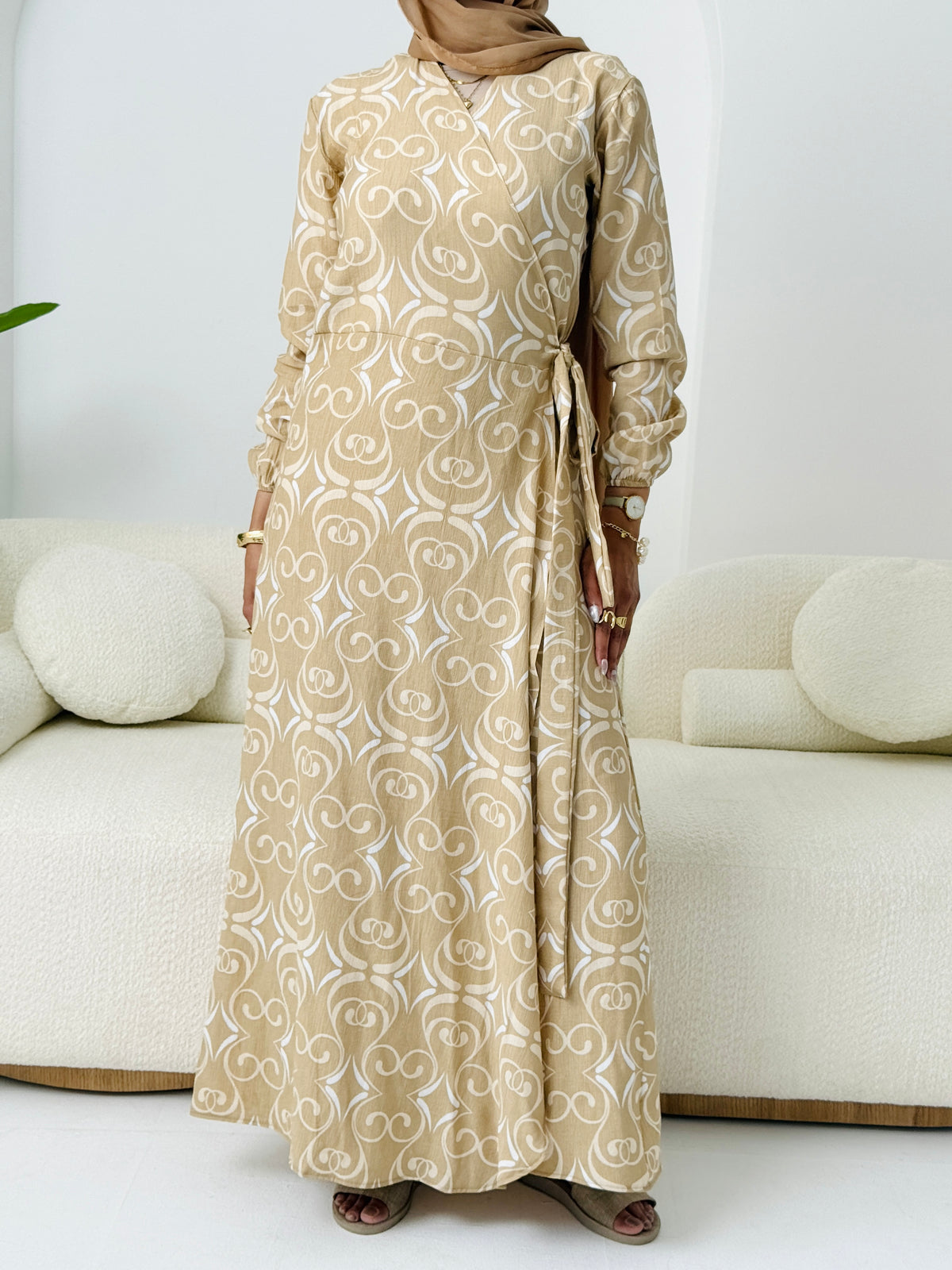 Candy kayan dress in beige
