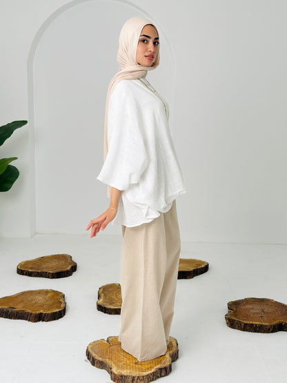 Qurwazih Top In White