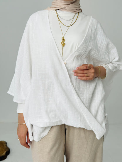 Qurwazih Top In White