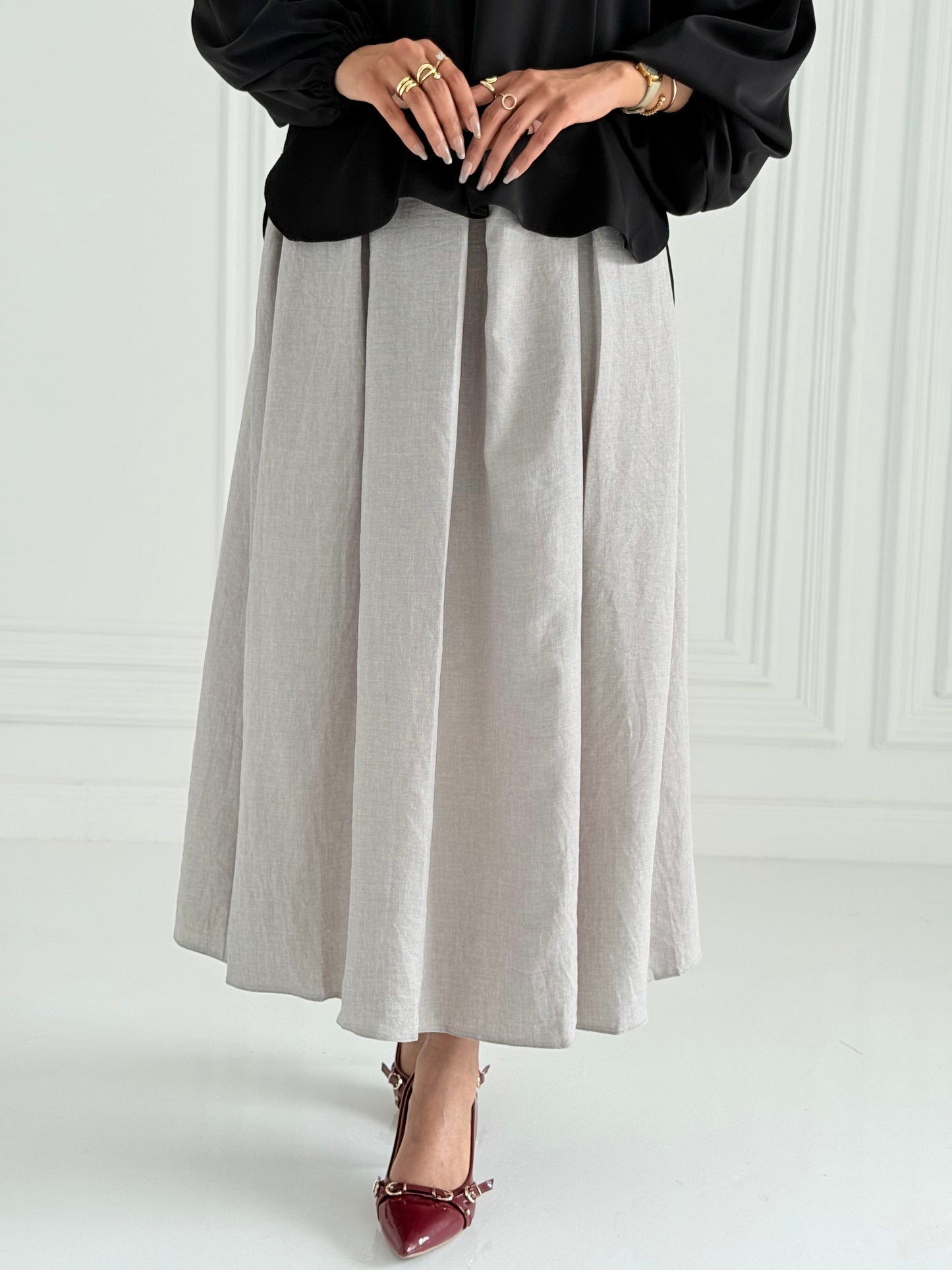 Darts Skirt In Grey