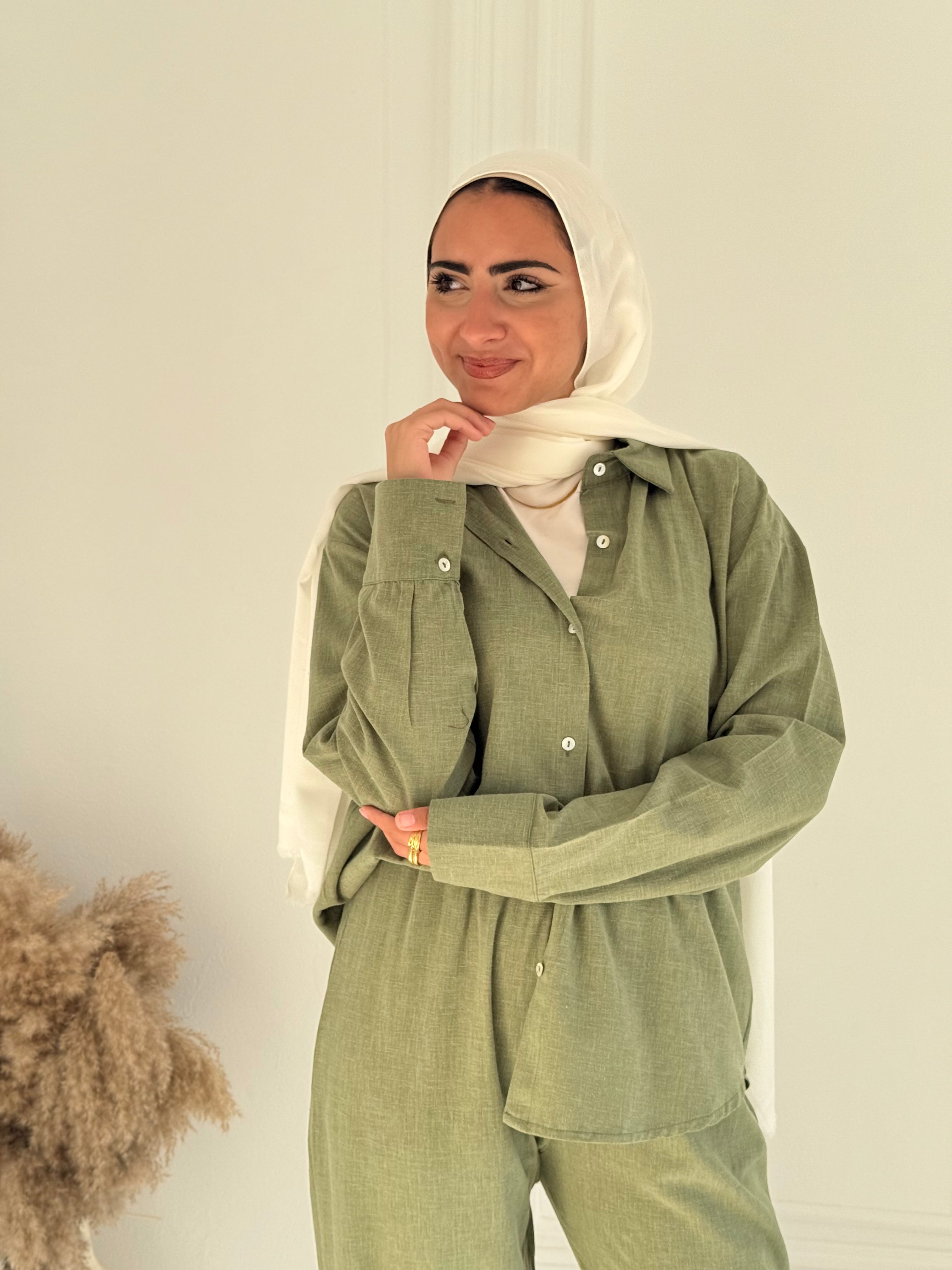 Fancy linen Set In Olive