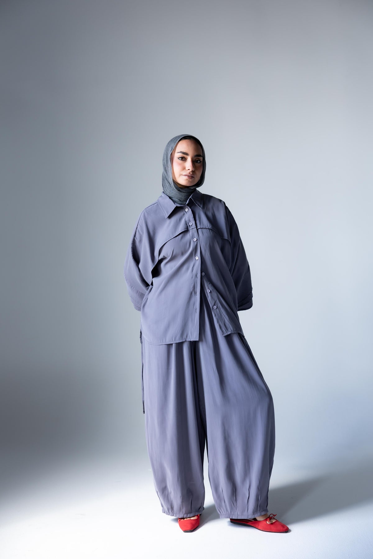 Cascade set — grey
