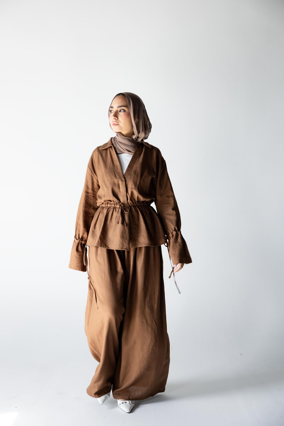 Tie-Up Set — Brown