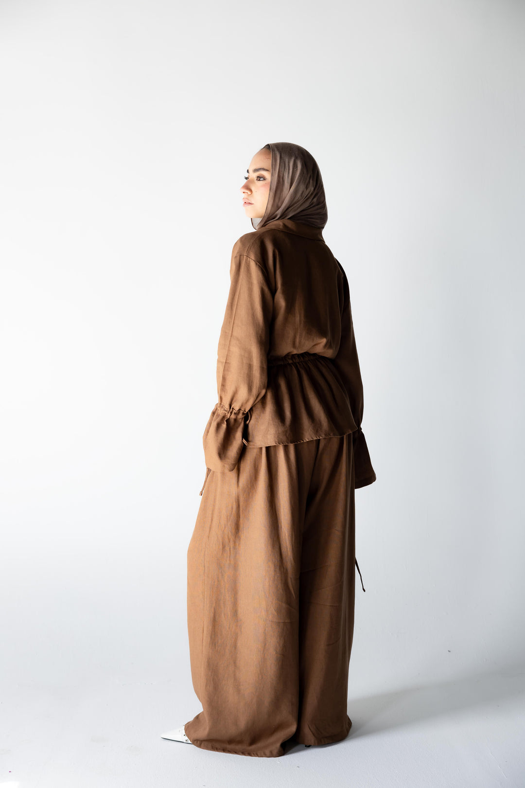 Tie-Up Set — Brown