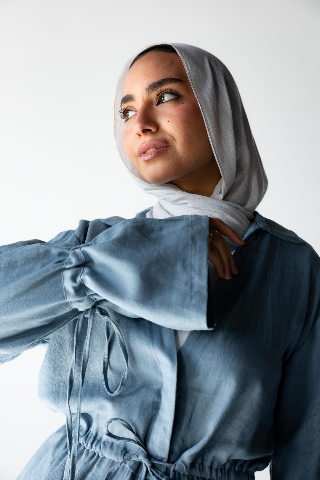 طقم برباط – أزرق مخضر