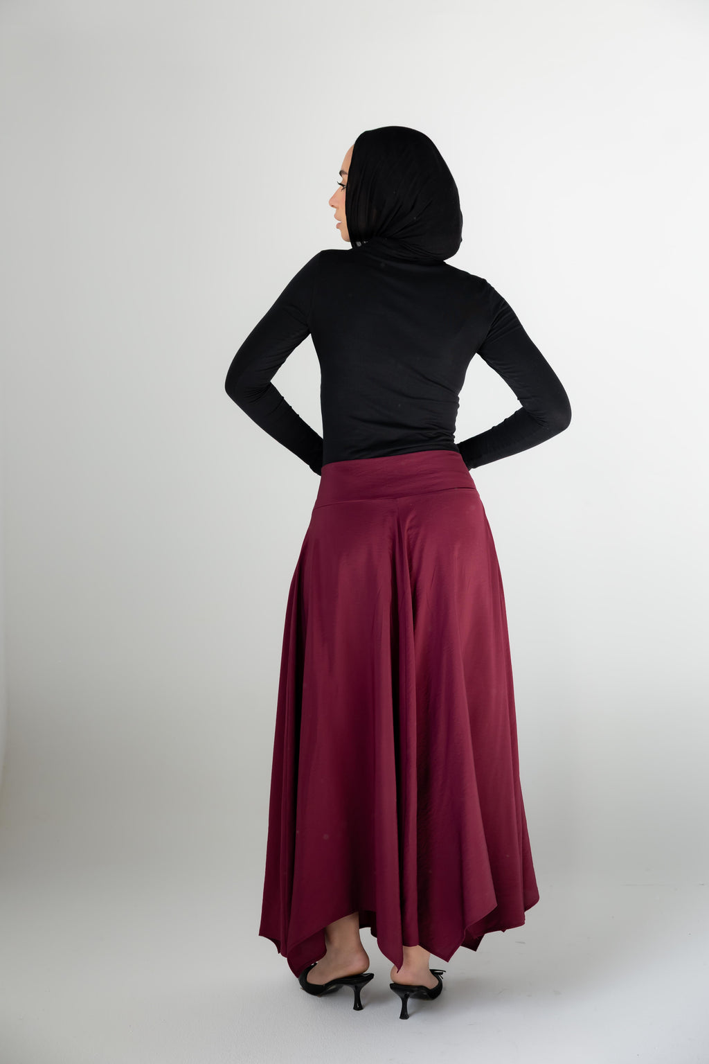 Petal Flow Skirt — Burgundy
