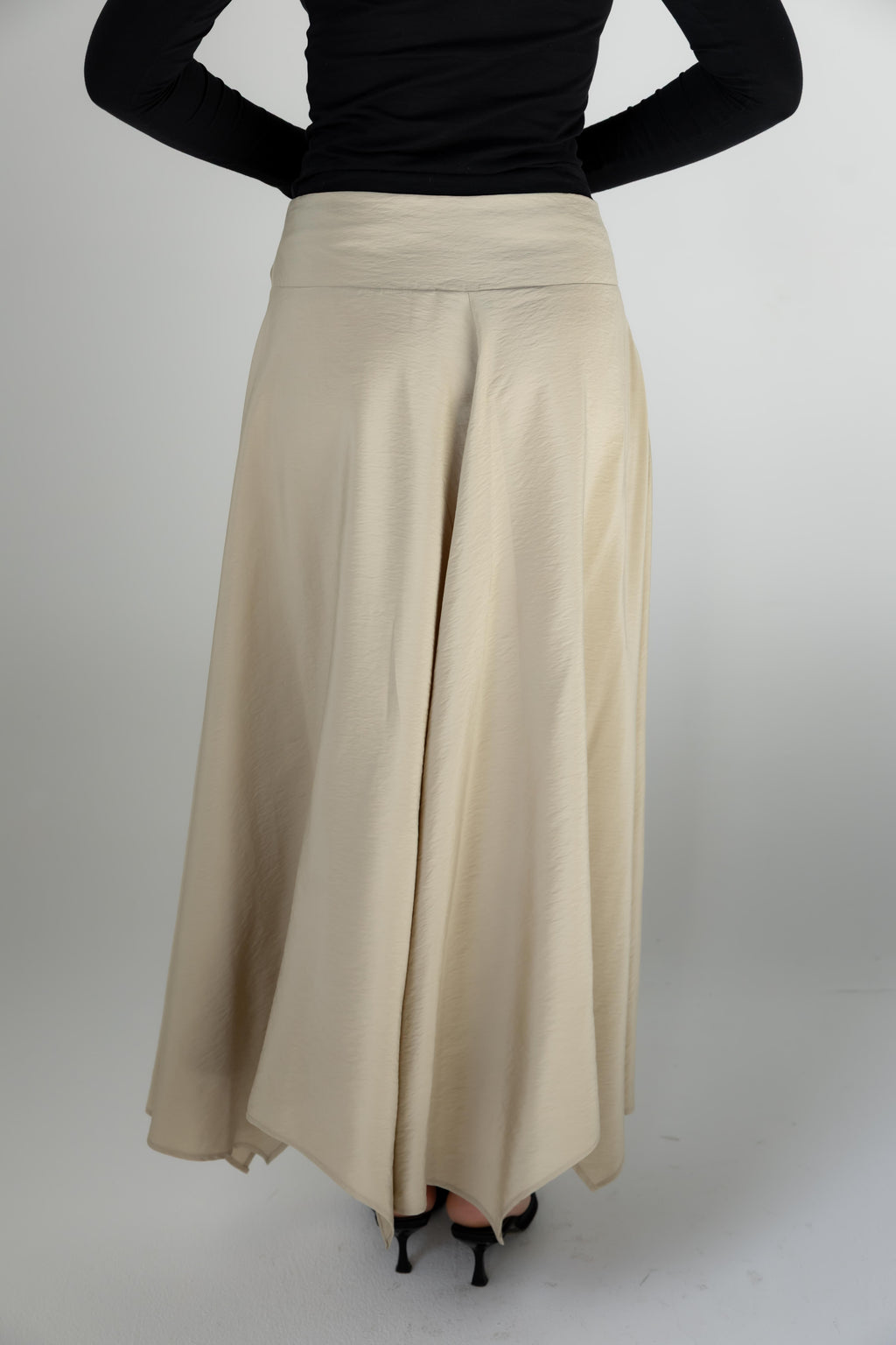 Petal Flow Skirt — Greige