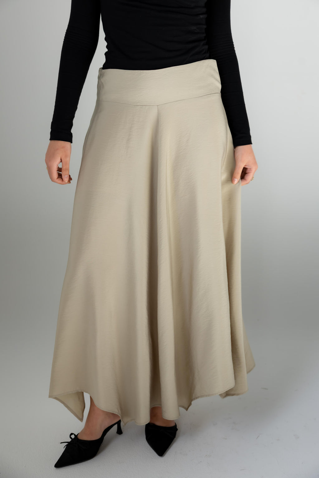 Petal Flow Skirt — Greige