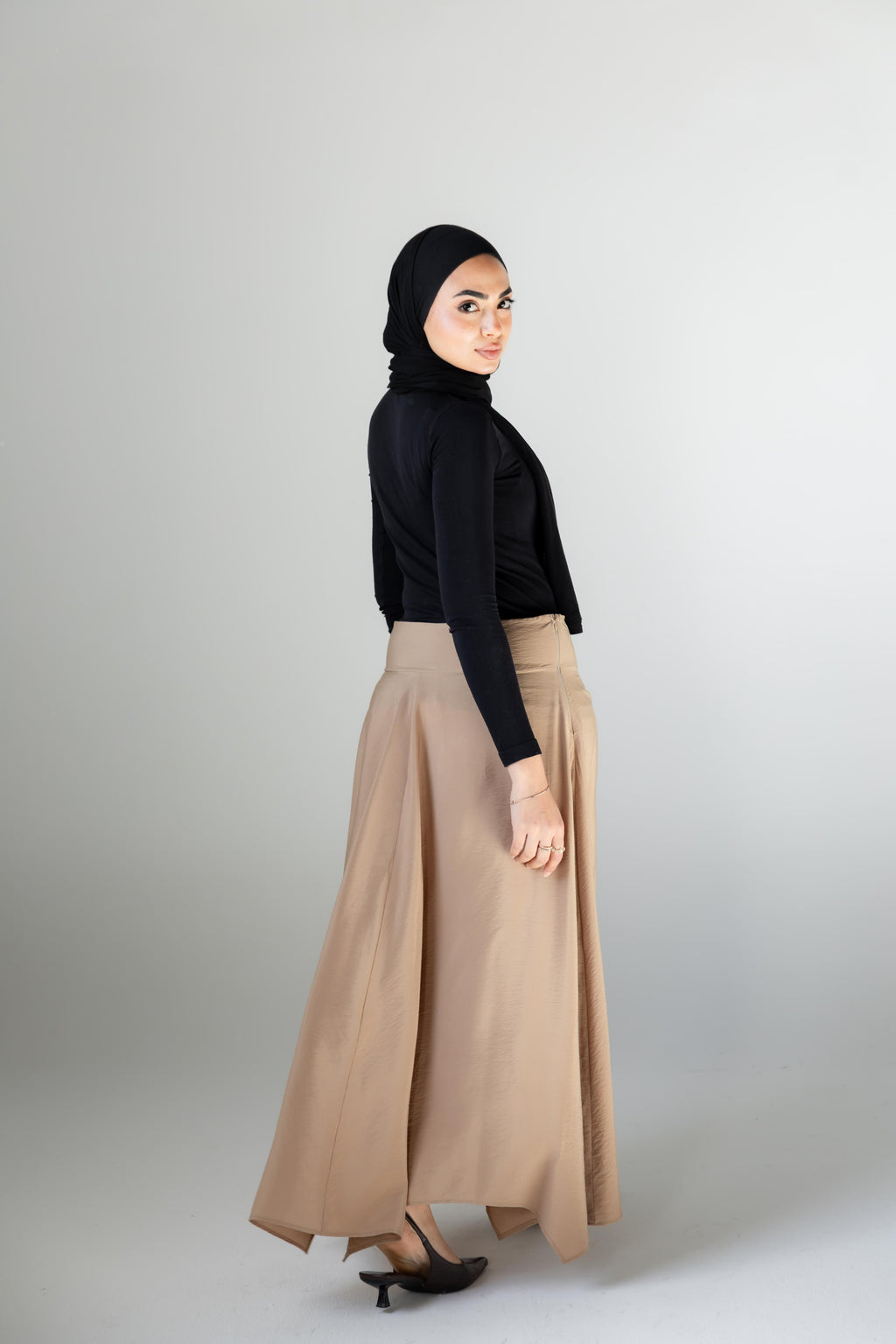 Petal Flow Skirt — Beige