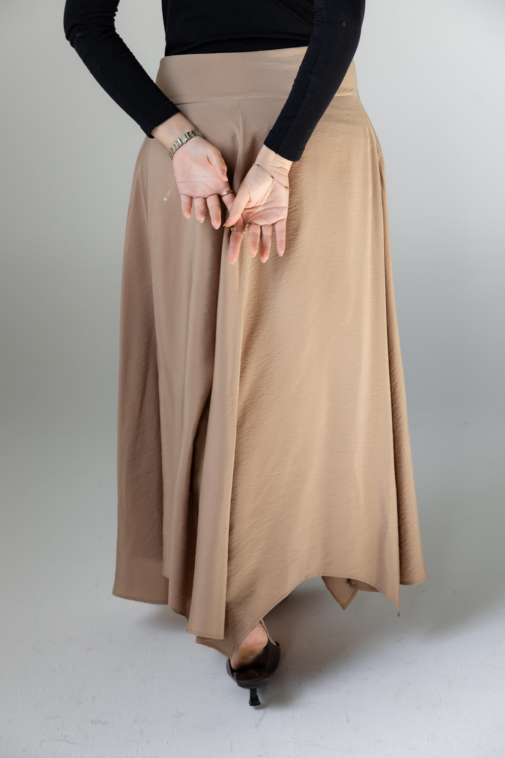 Petal Flow Skirt — Beige