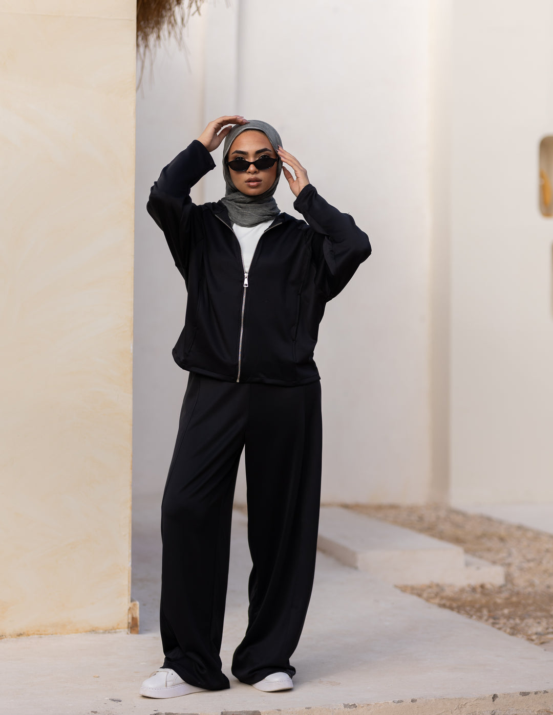 Oysho Set — Black