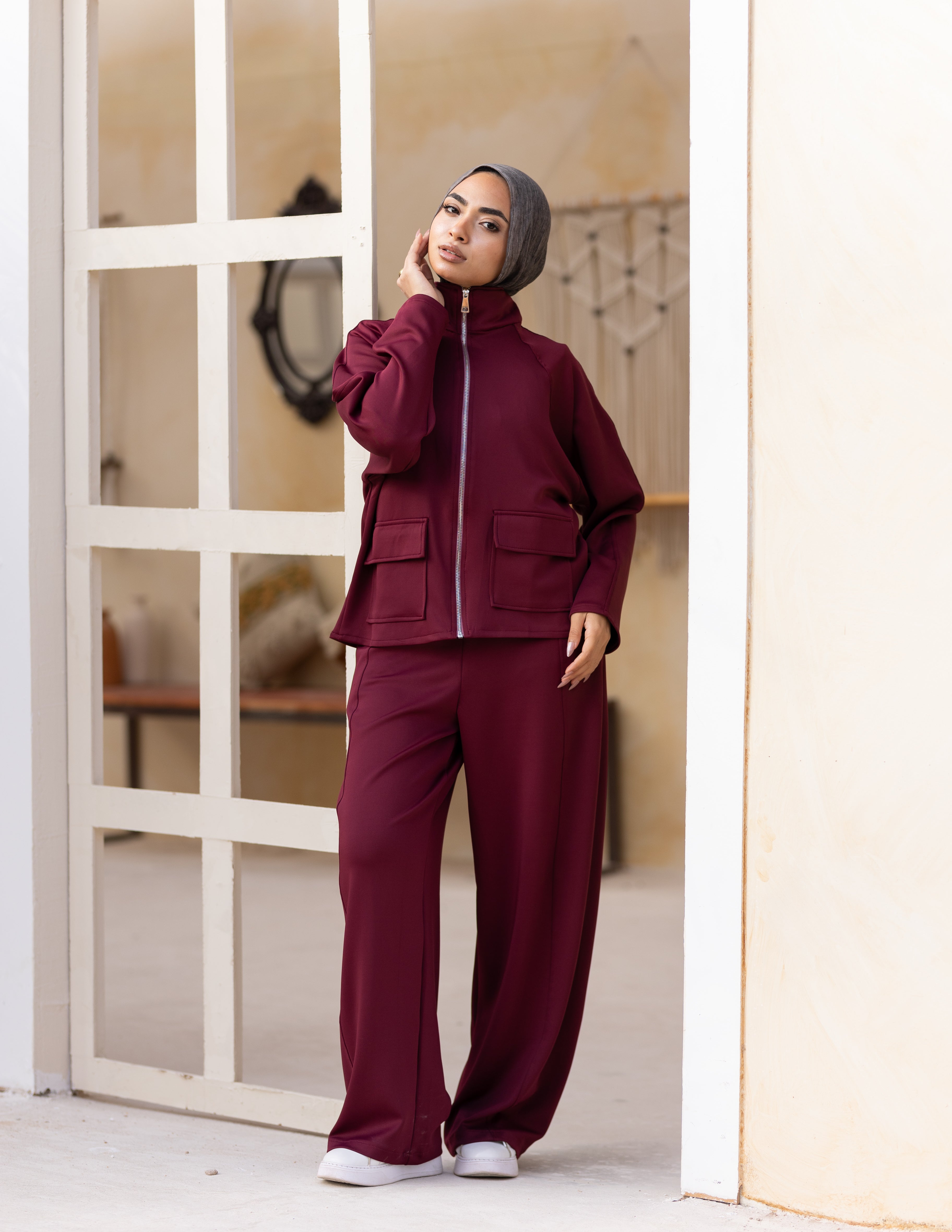 Essence Set — Burgundy