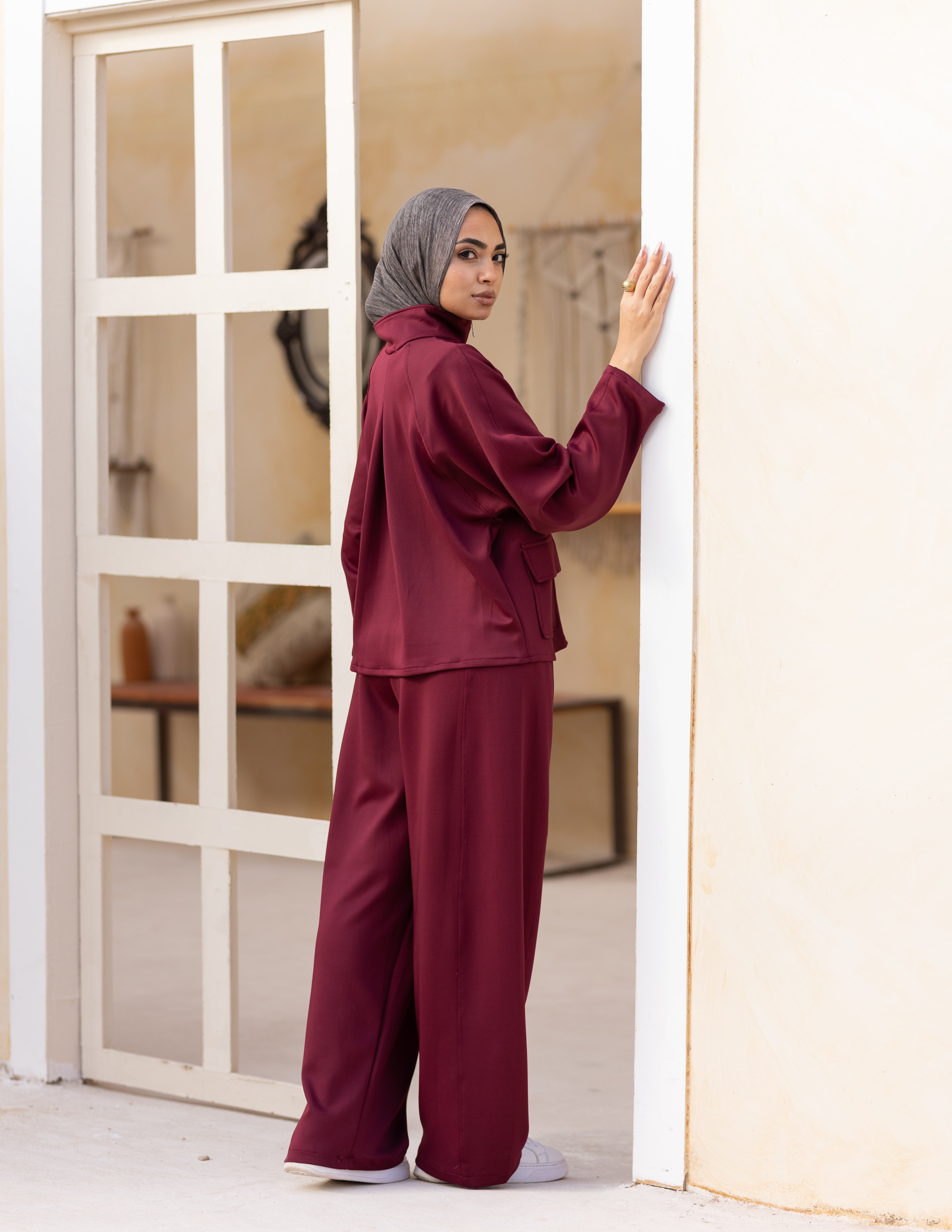 Essence Set — Burgundy