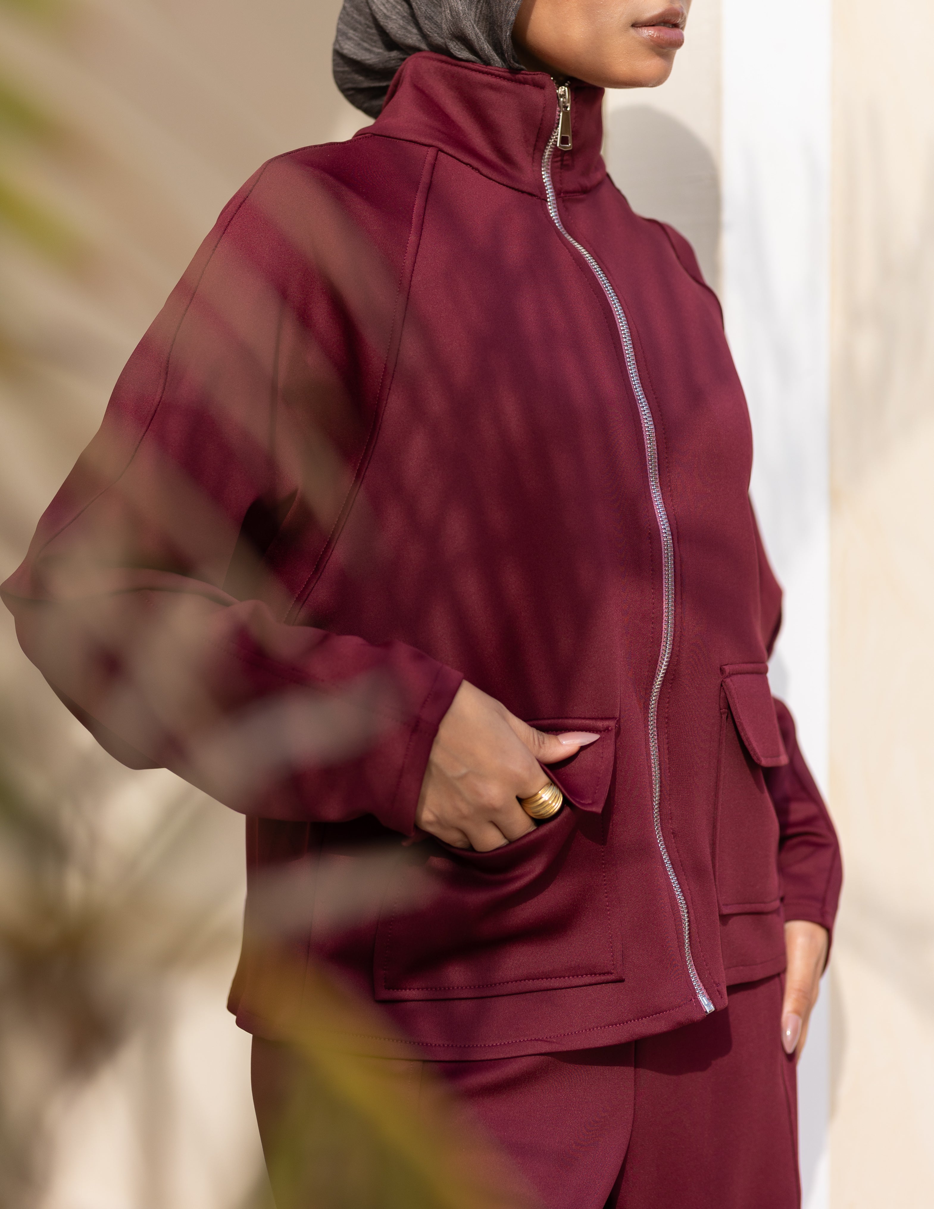 Essence Set — Burgundy