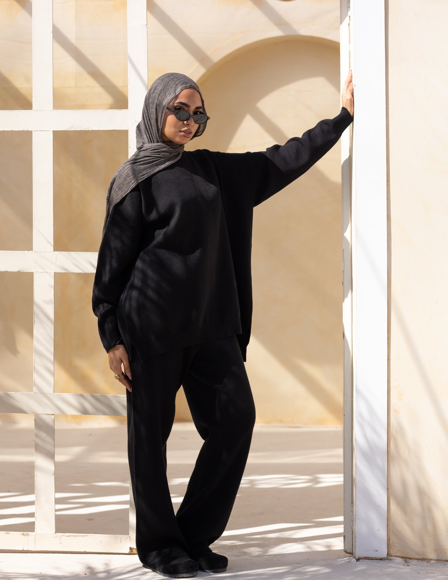 The Knyt Set — Black