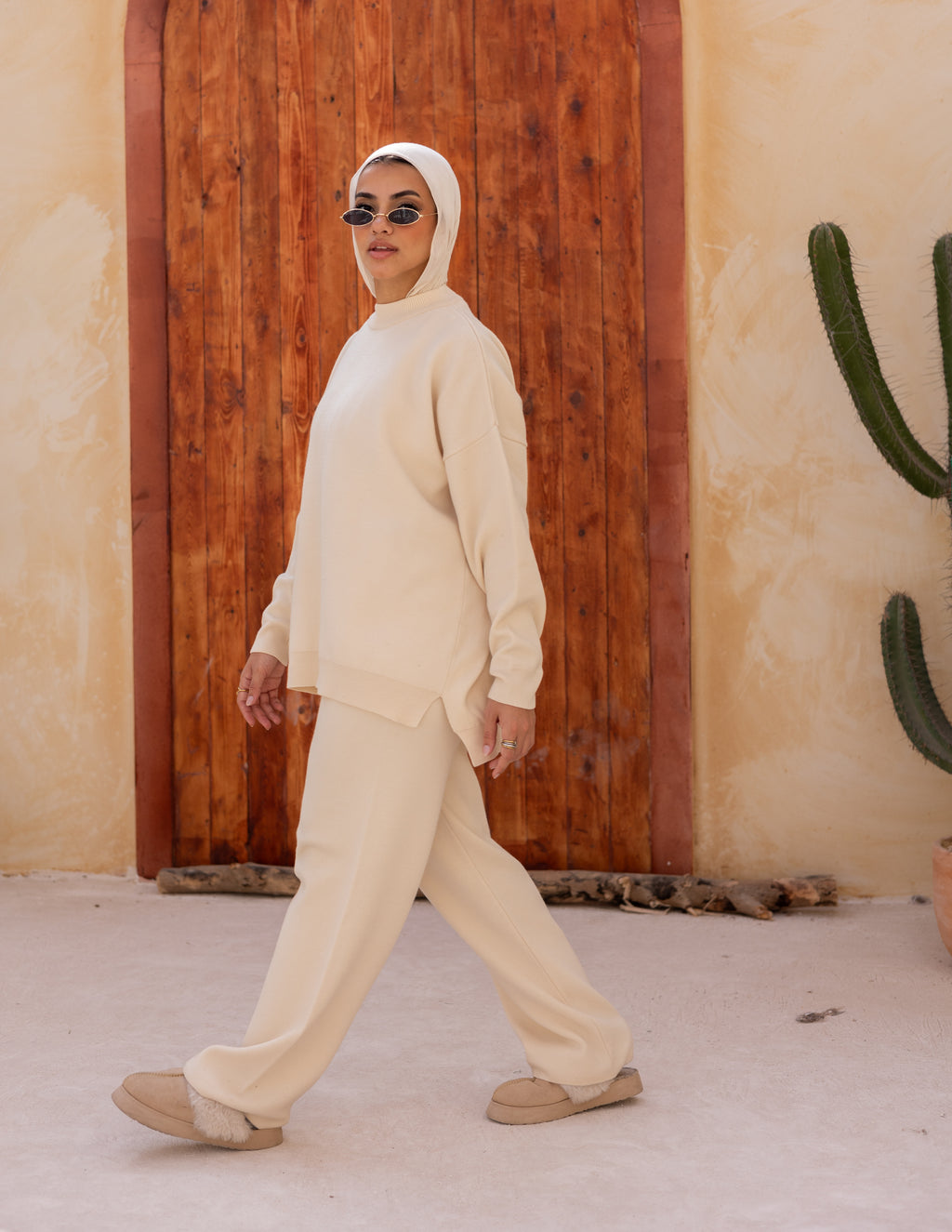 The Knyt. Set — Beige