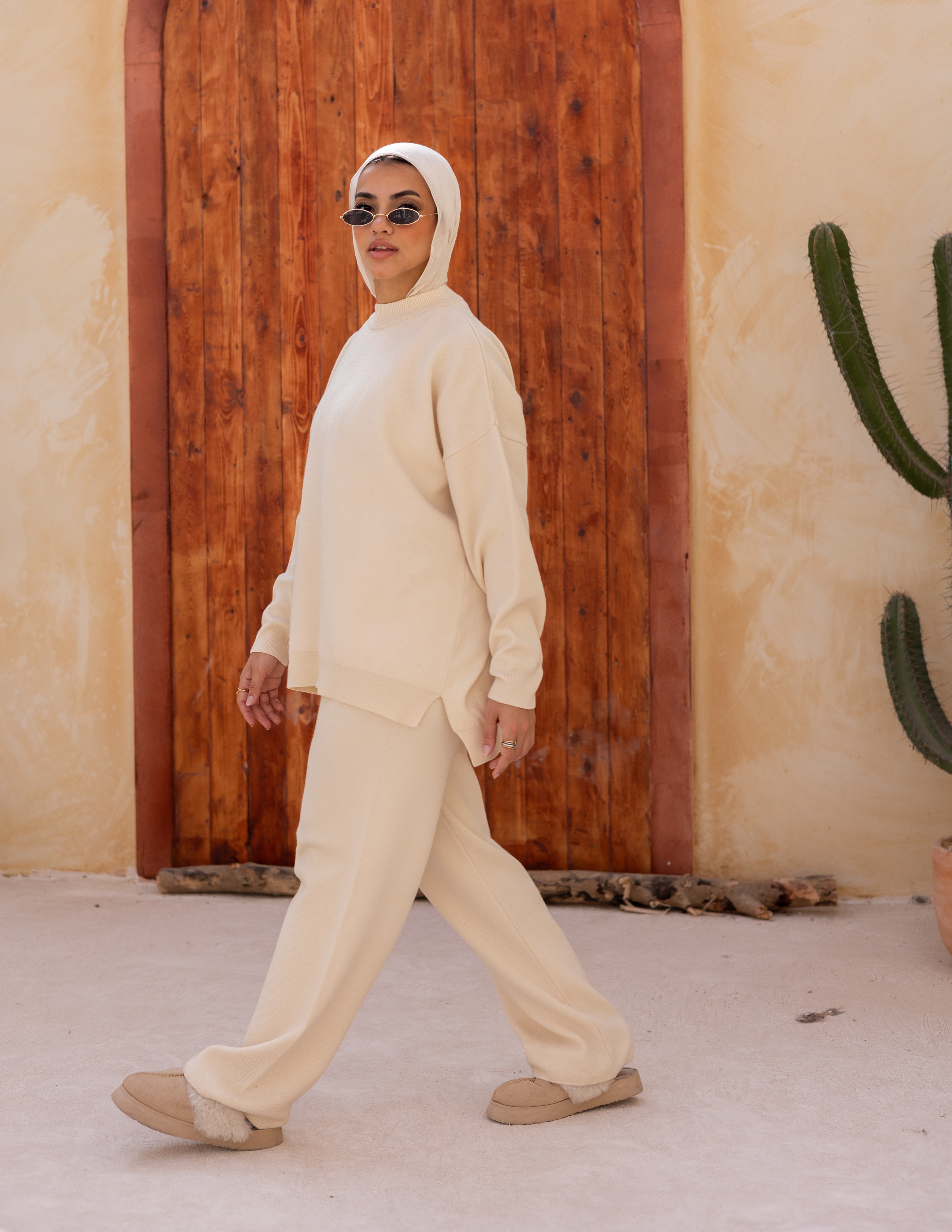 The Knyt. Set — Beige