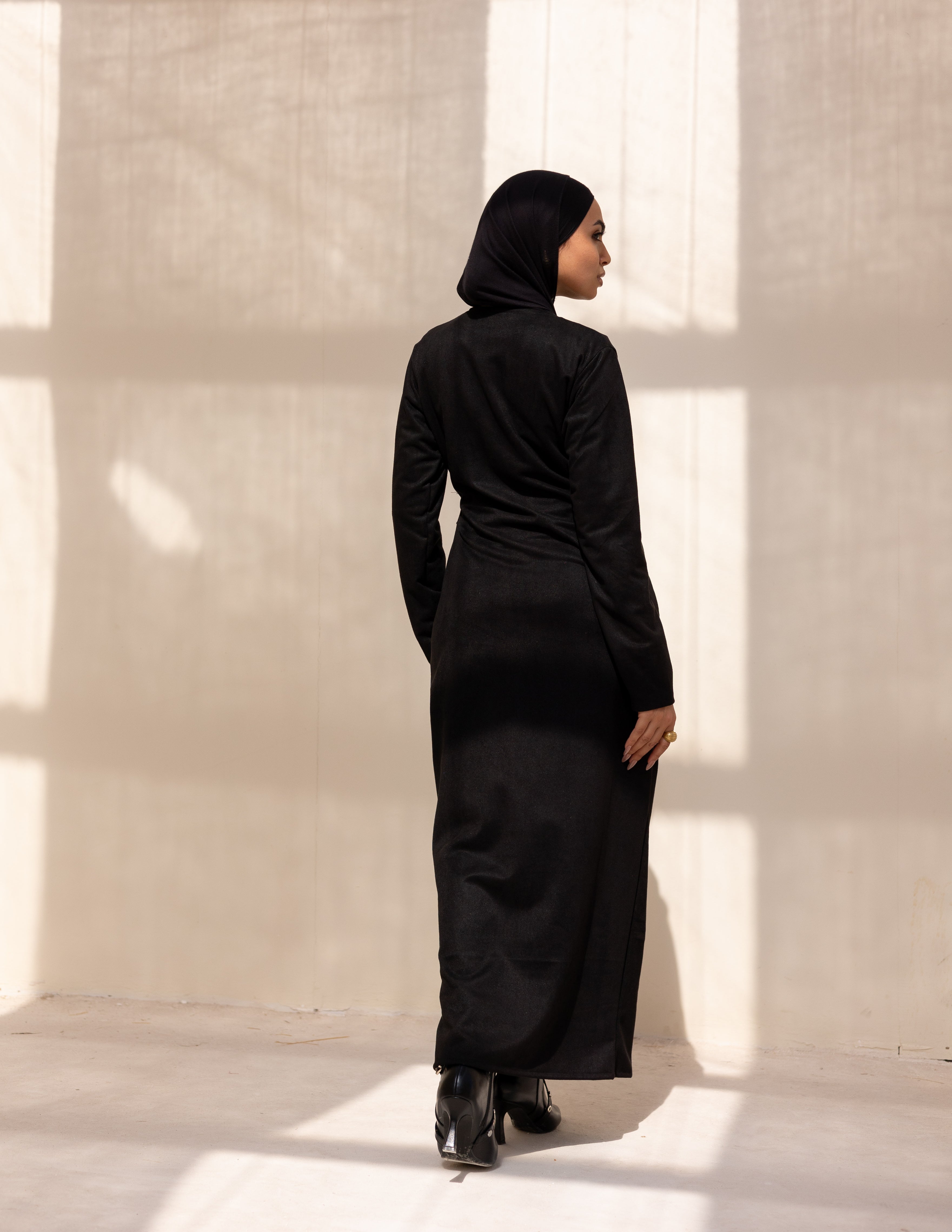 Belle Dress — Black