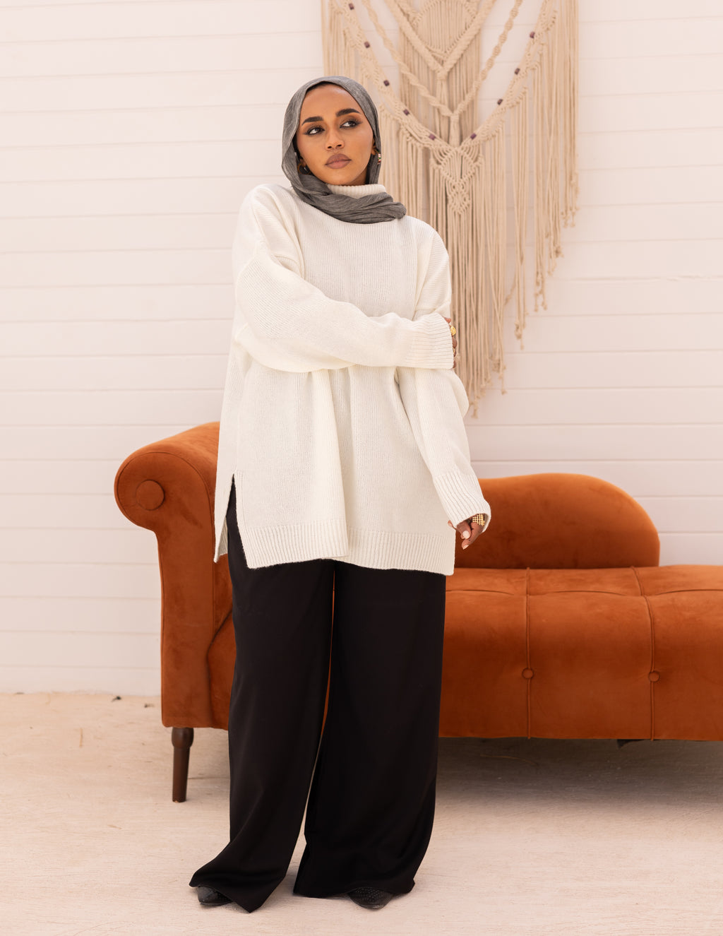 Vybe Pullover — White