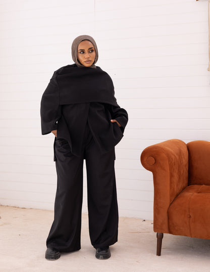 Noya Cape Coat — Black