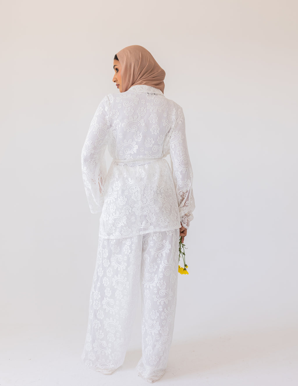 Sunveil Lace Set — White