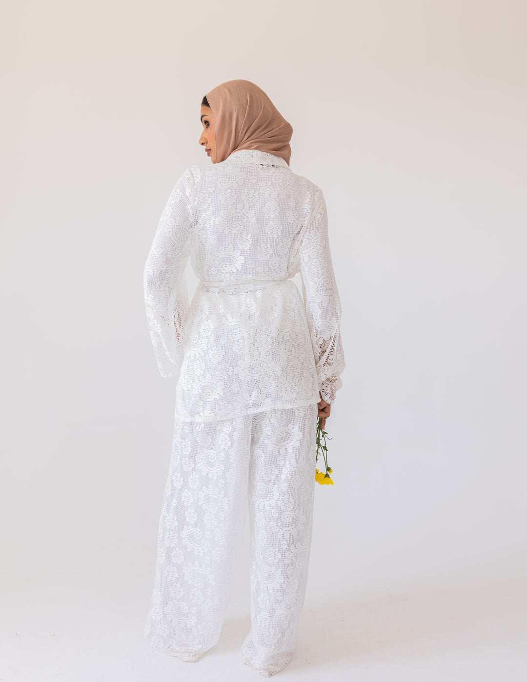 Sunveil Lace Set — White