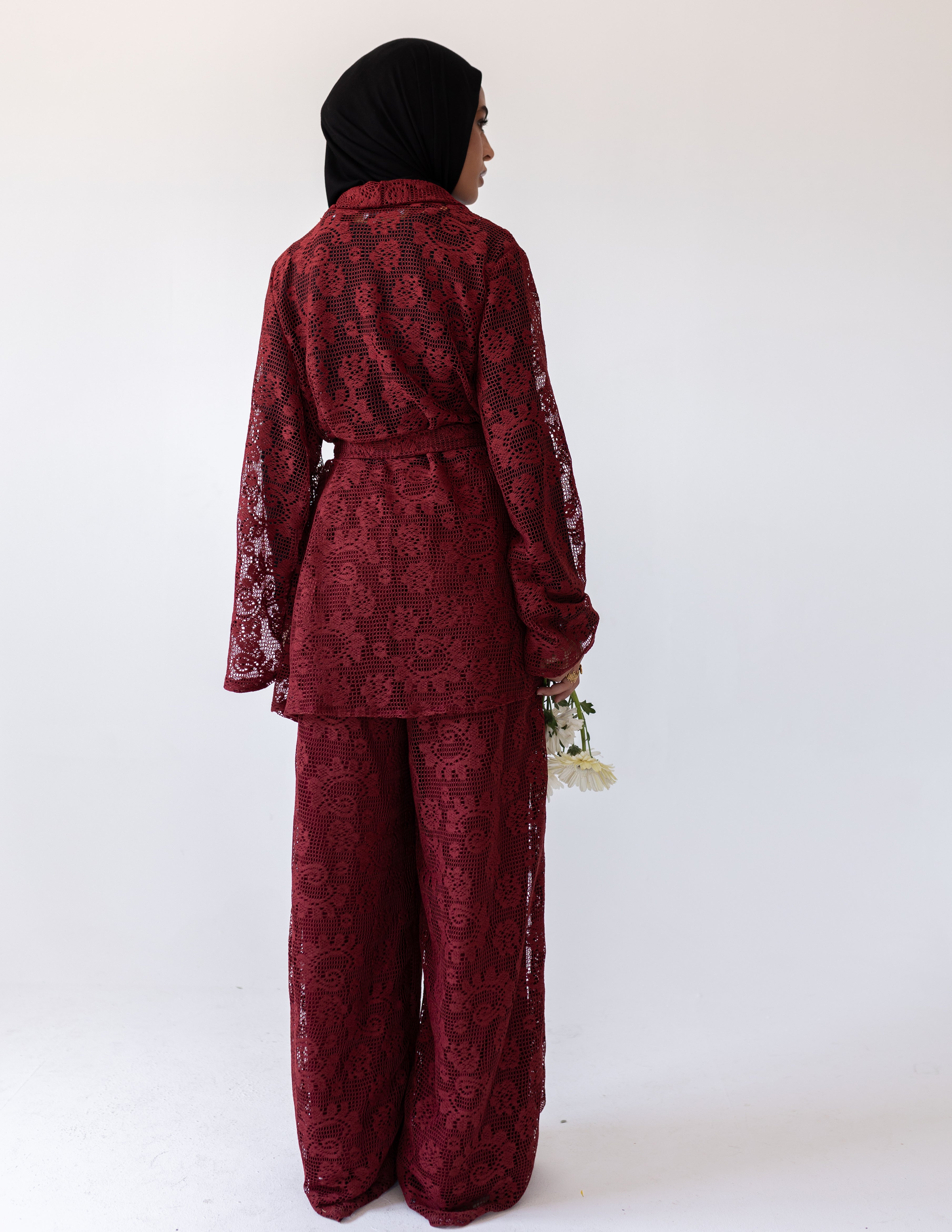 Sunveil Lace Set — Burgundy