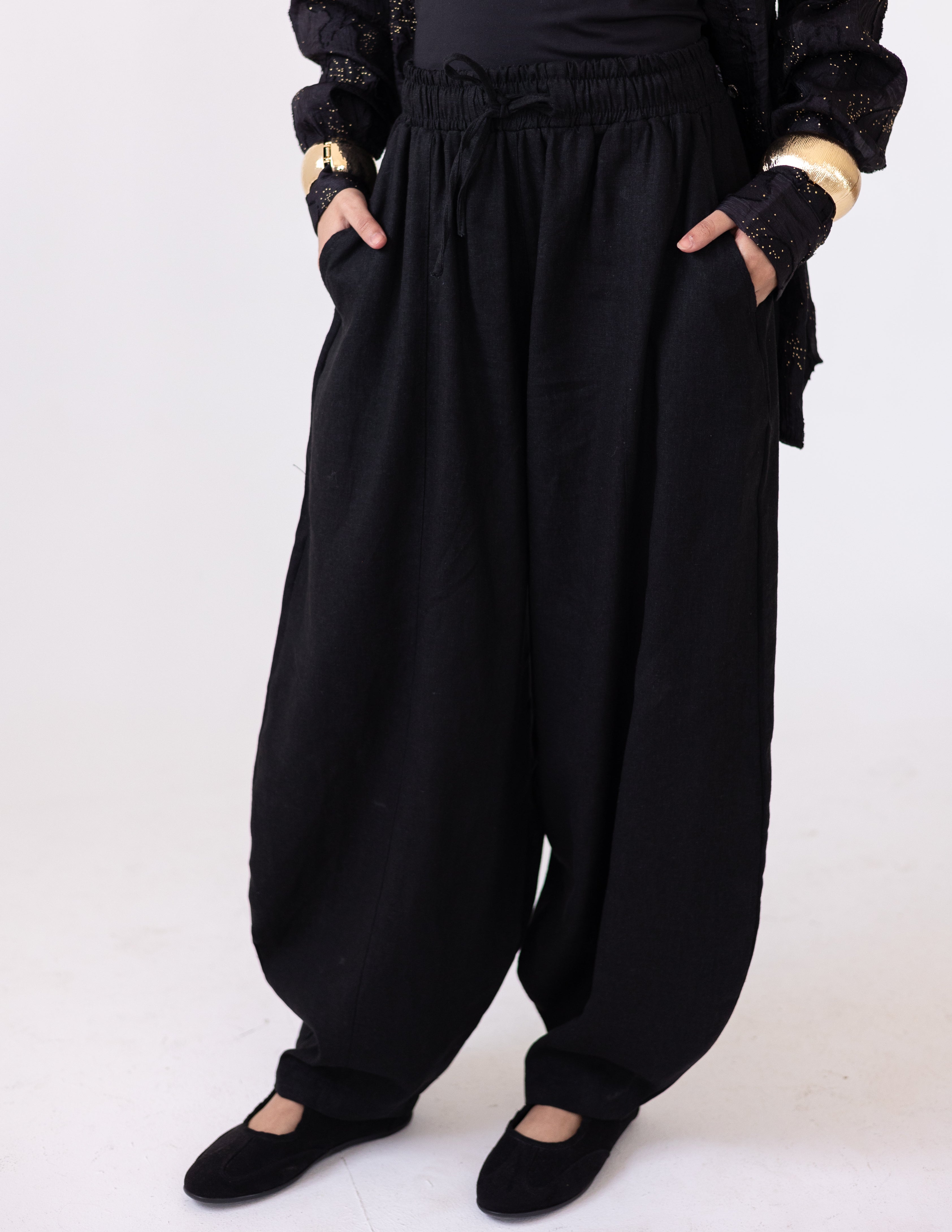 Linen Balloon Fit — Black