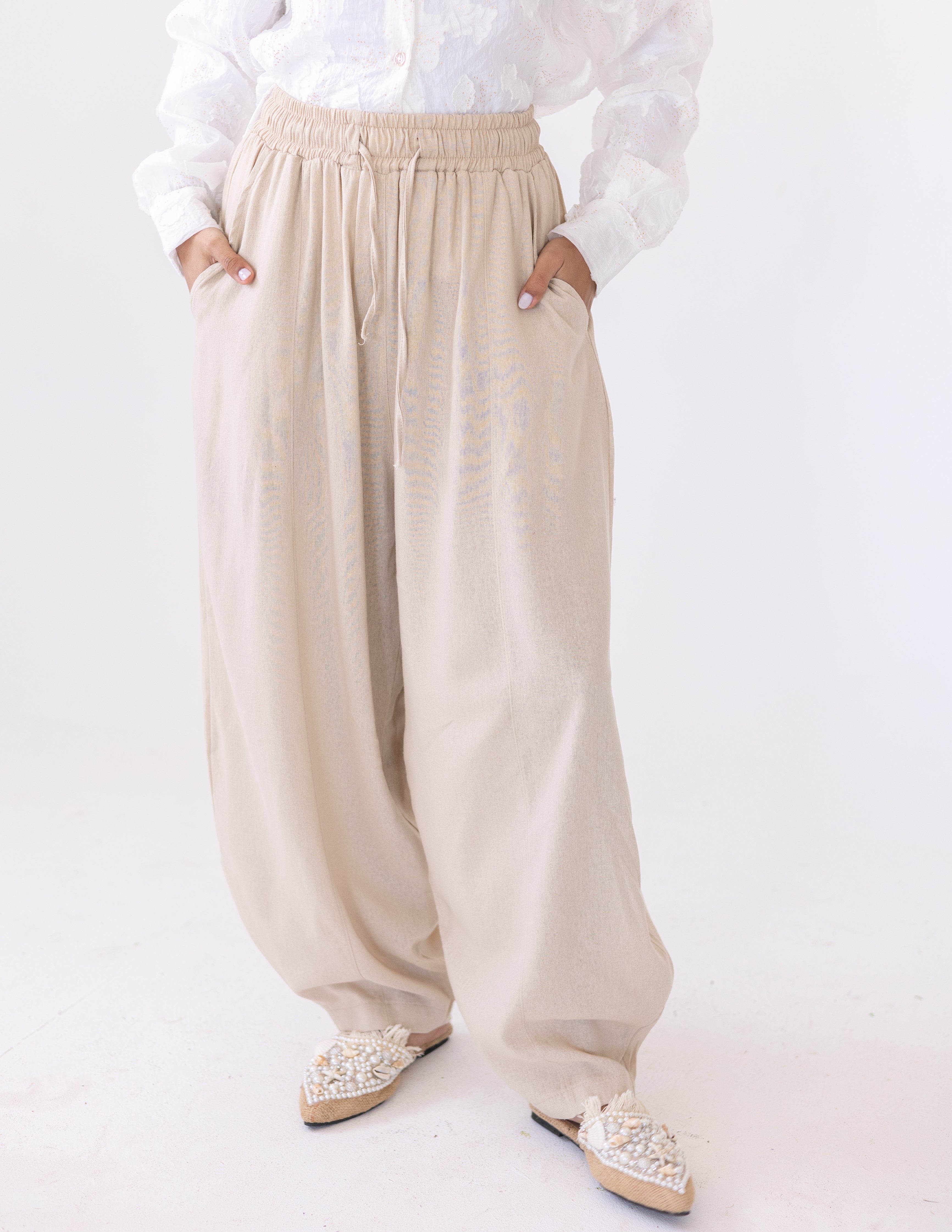 Linen Balloon Fit — Beige