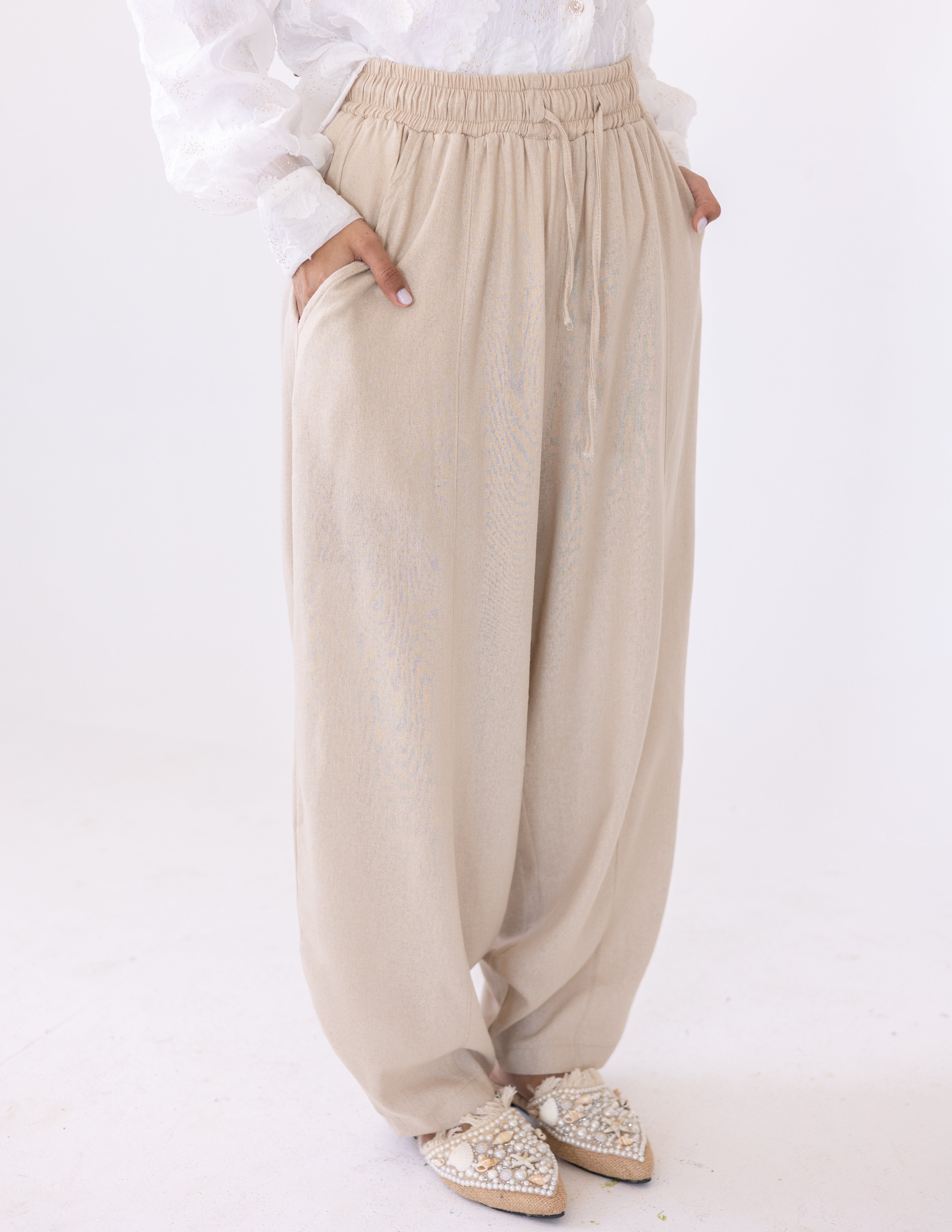 Linen Balloon Fit — Beige