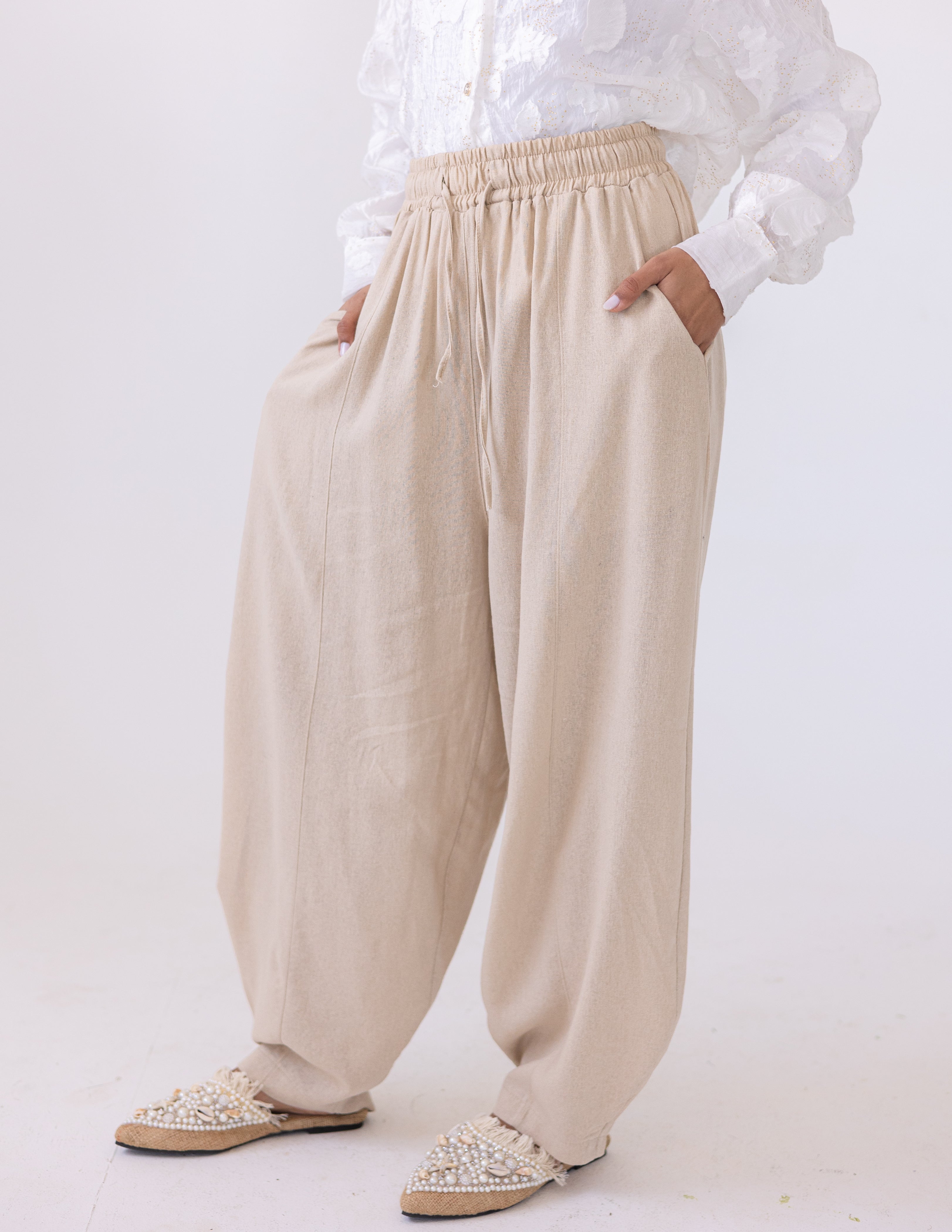Linen Balloon Fit — Beige
