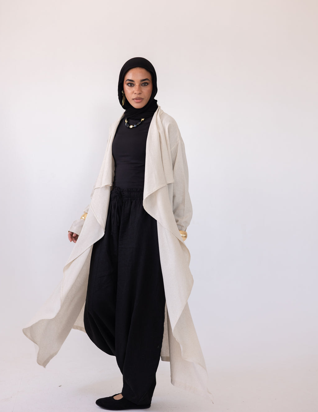 Zyra linen cardigan — Beige