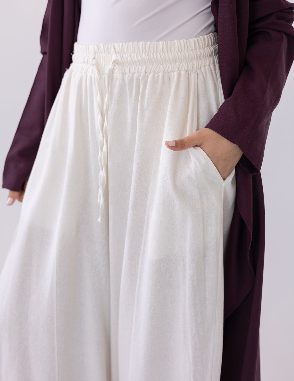 Linen Balloon Fit — Off White