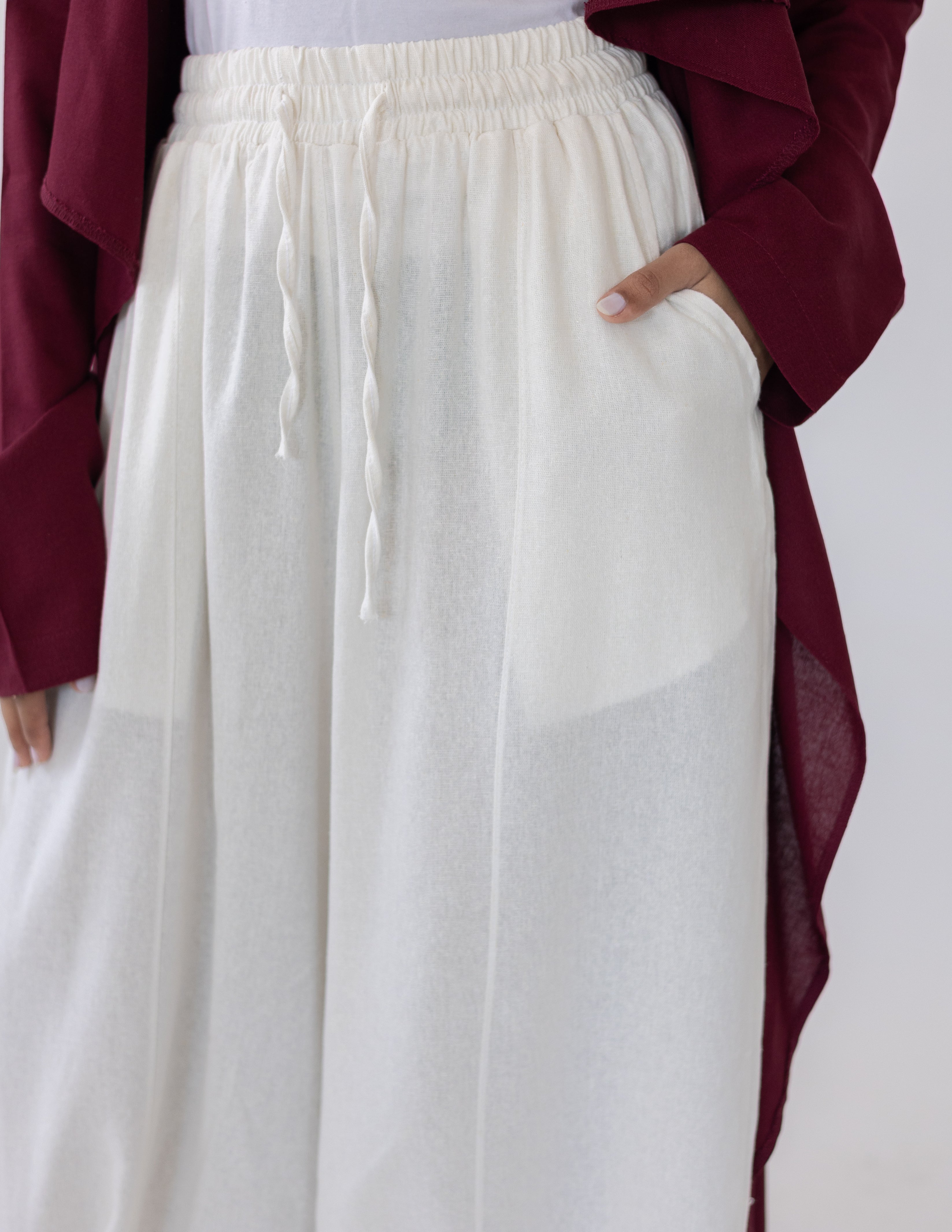 Linen Balloon Fit — Off White